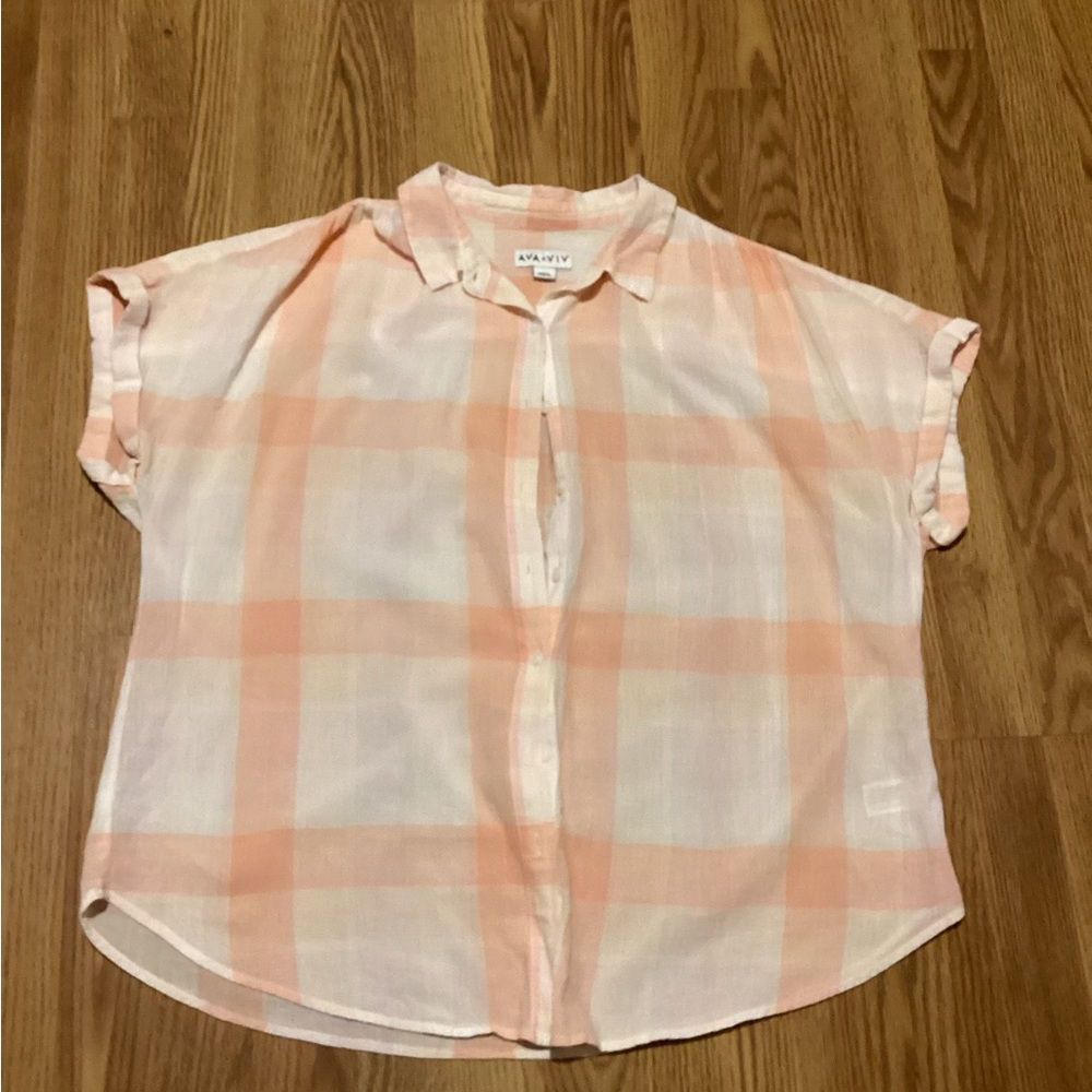 Women’s Shirt size XL brand AVA &VIV multicolor short sleeve